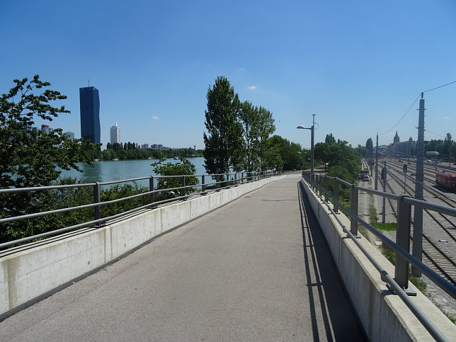 Judith-Deutsch-Steg (Holubsteg)