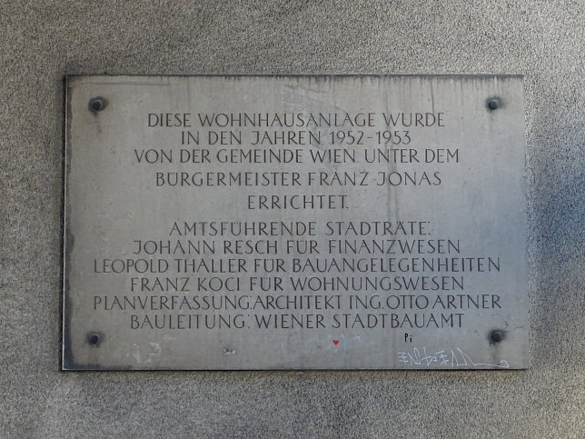 Anton-Schmid-Hof