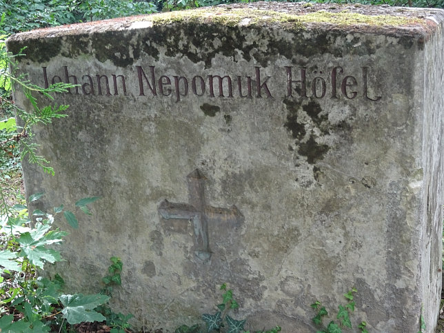Johann Nepomuk H�fel