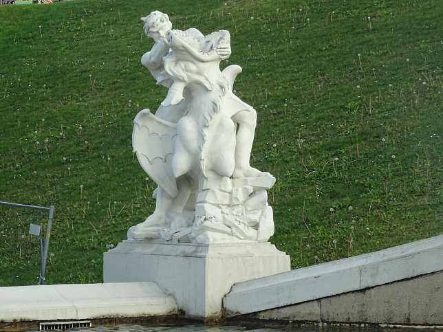 Kaskadenbrunnen, Schloss Belvedere