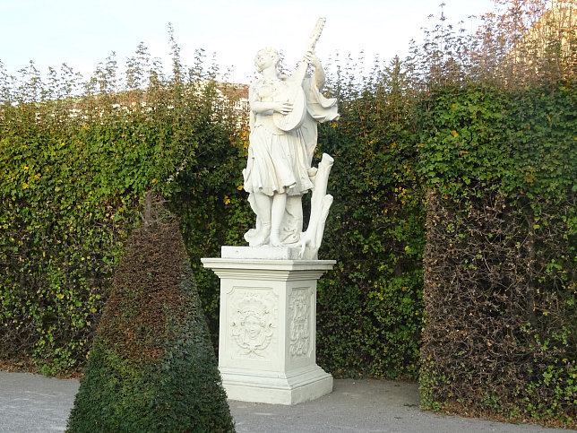 Musenfigur beim Schloss Belvedere