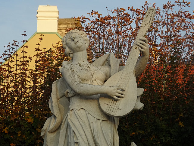 Musenfigur beim Schloss Belvedere