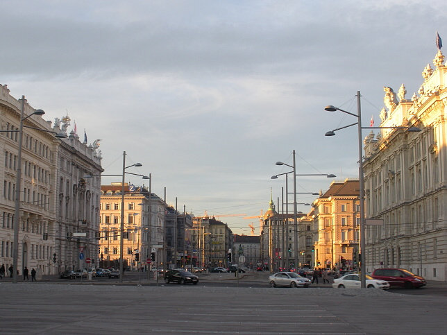 Schwarzenbergplatz