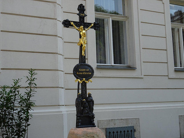 Kreuz beim Kreuzherrenhof