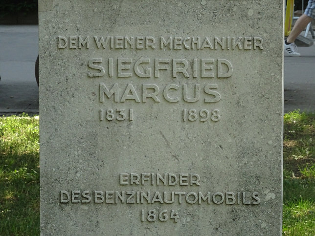 Siegfried-Marcus-Denkmal
