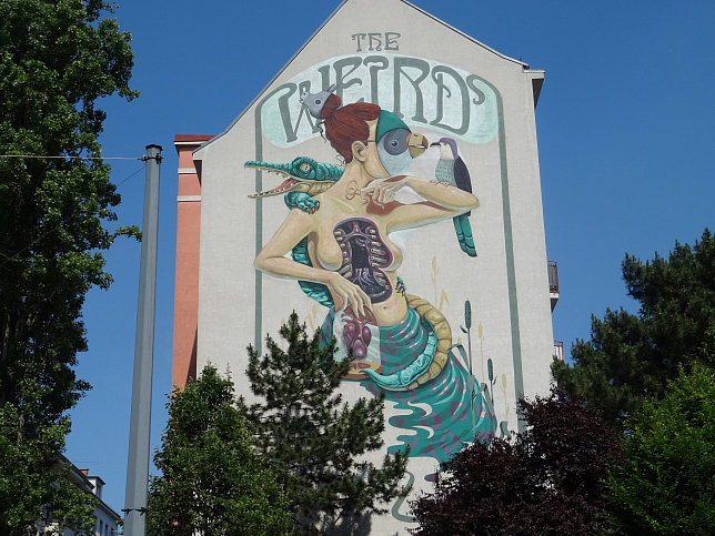 Wandbild 'The weird' im Therese-Sip-Park