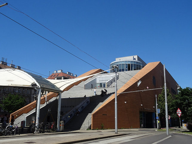 Hauptb�cherei Wien