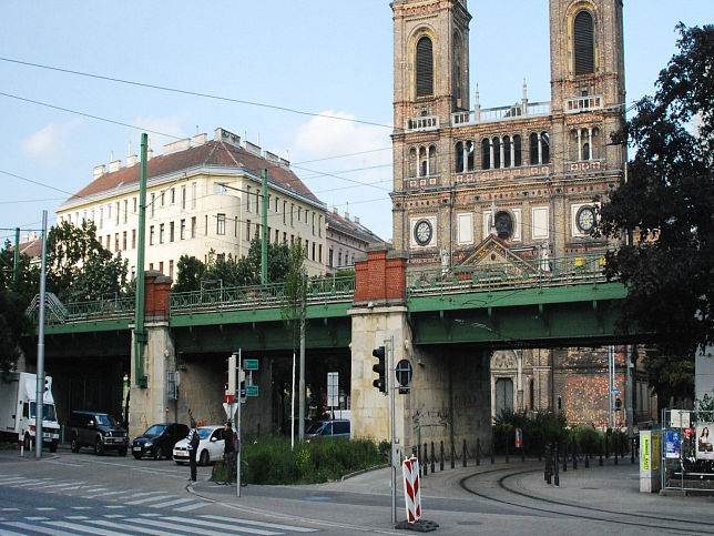 Brcken ber die Friedmanngasse 1, 2 und 3