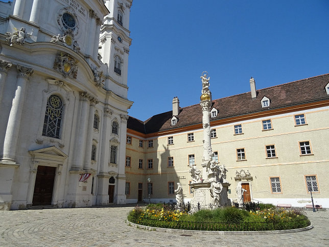 Mariens�ule am Jodok-Fink-Platz