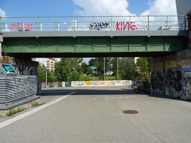 Brcken ber die Durchfahrt Spittelauer Lnde zum Treppelweg