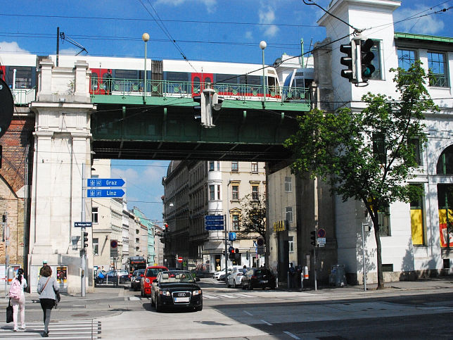 Brcken ber die Gentzgasse