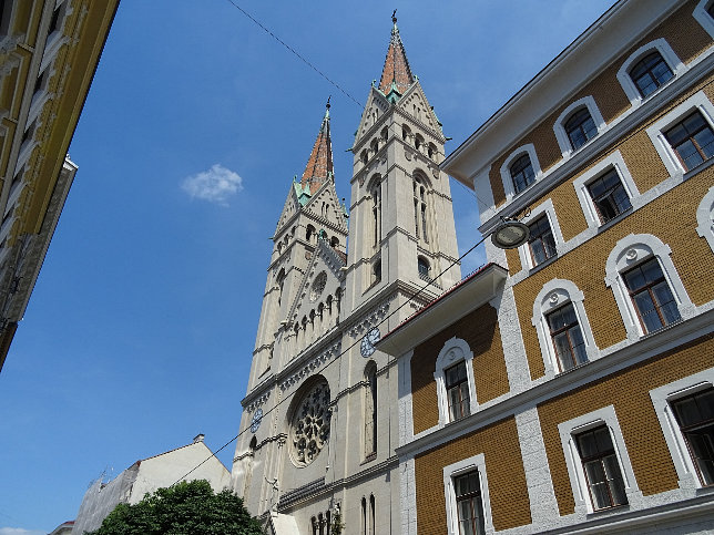 Canisiuskirche