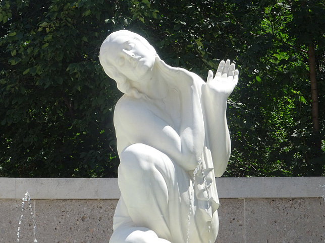 Schubertbrunnen