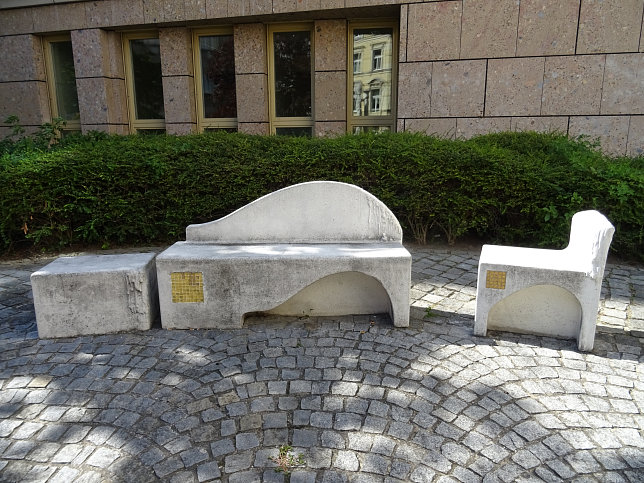 Universittsbrunnen 'Eine Tr fr Eurydike'
