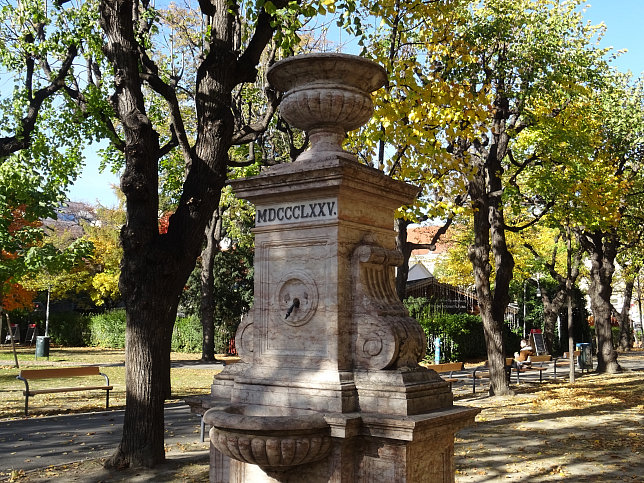 Zierbrunnen im Universittscampus
