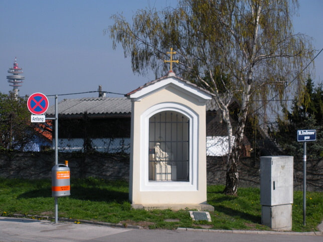 Kapelle Ecke Laaer Wald/Urselbrunnengasse