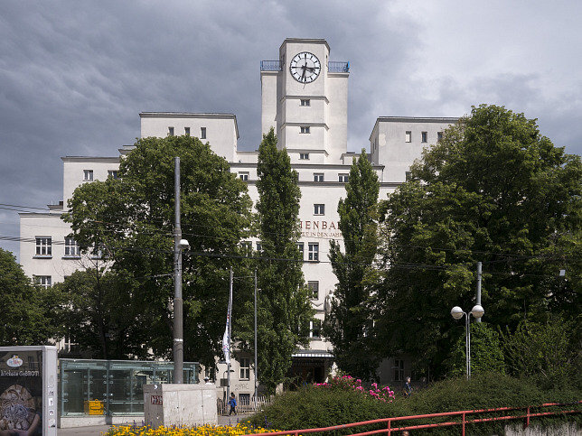 Amalienbad