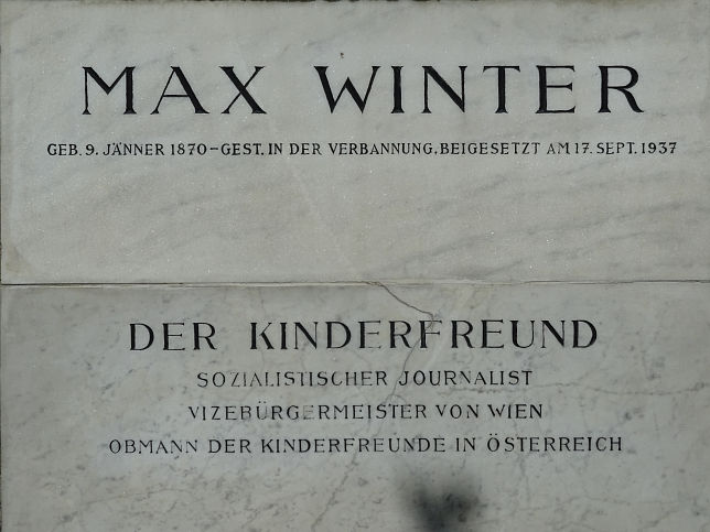 Journalist Max Winter