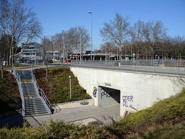 Kstenbaumtunnel, Unterfhrung Kurbadstrae