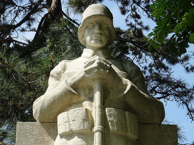 Kriegerdenkmal Oberlaa