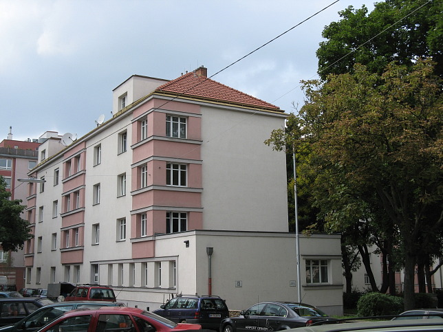 Puchsbaumgasse 24-36