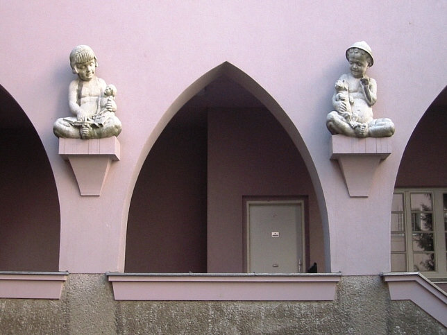 Dr.-Franz-Klein-Hof