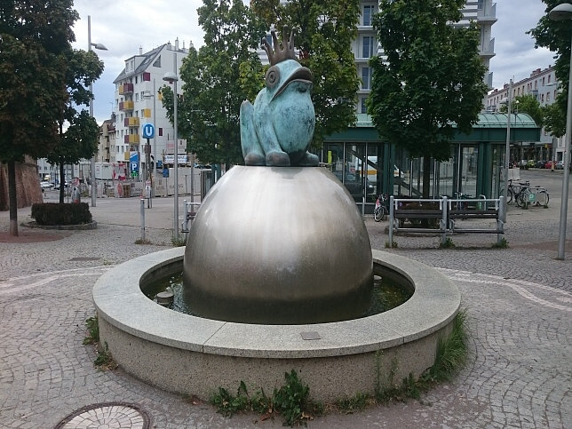 Froschkönigbrunnen am Simmeringer Platz/Kaiserebersdorfer Straße