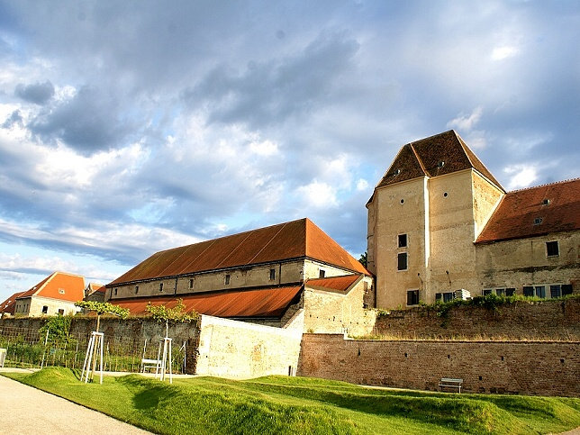 Schloss Neugebäude