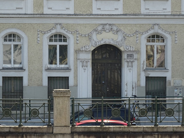 Schnbrunner Hof