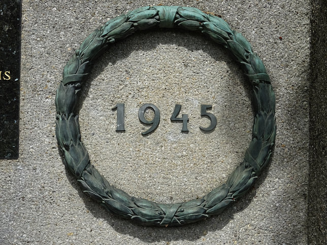 Denkmal fr Hedy Urach und Hietzinger Straenbahner