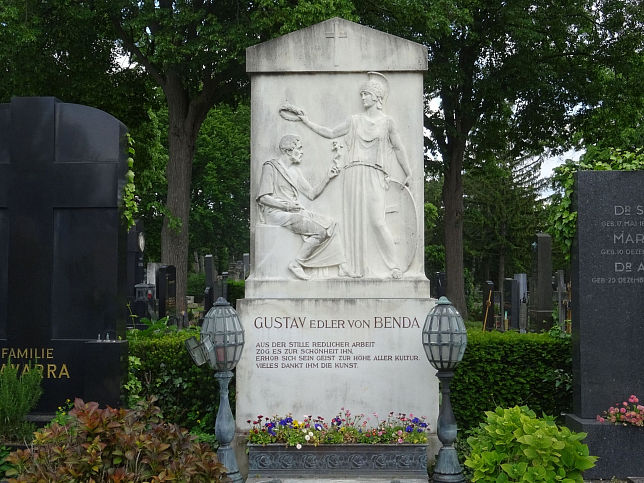 Gustav von Benda