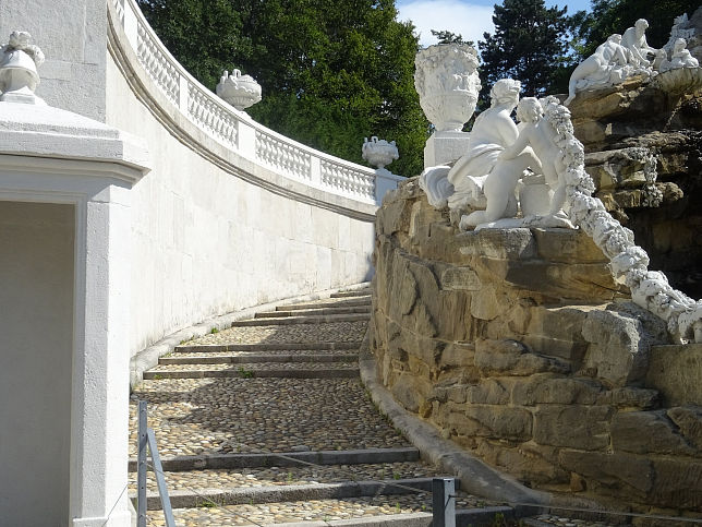 Obeliskbrunnen