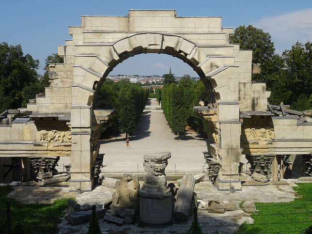 Rmische Ruine (Rckseite)