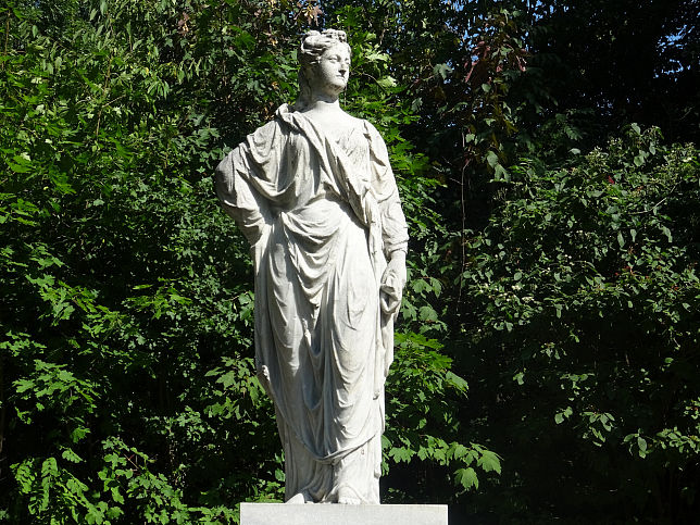 Schloss Schnbrunn, Statue Rmische Matrone (38)