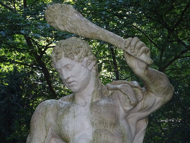 Schloss Sch�nbrunn, Statue Herkules (40)