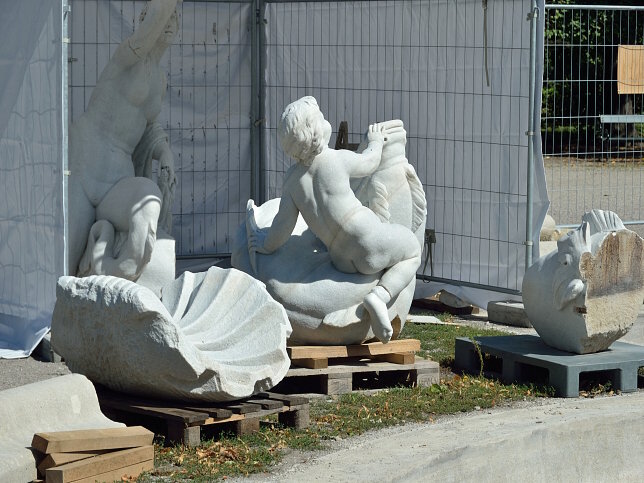 Westlicher Najadenbrunnen (Sternbassin)