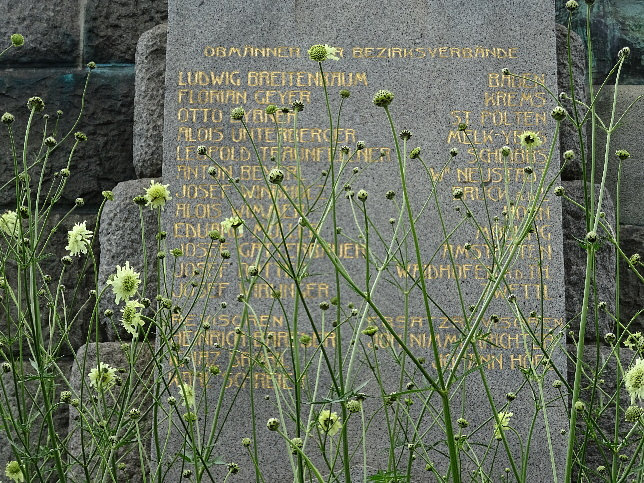 Hesser-Denkmal