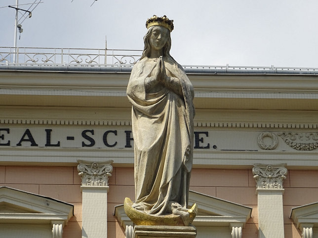 Mariensule Henriettenplatz