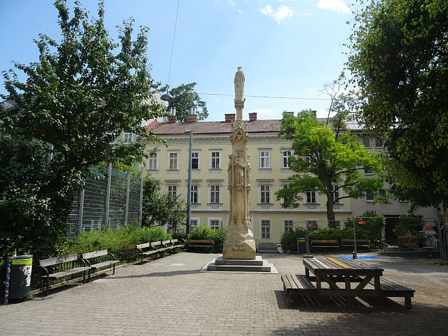 Mariensule Henriettenplatz
