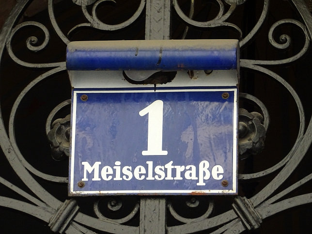 Rudolfsheimer Pfarrkirche, Tafel Meiselstrae 1