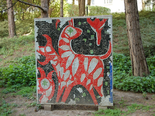 Karl-Honay-Hof, Mosaik