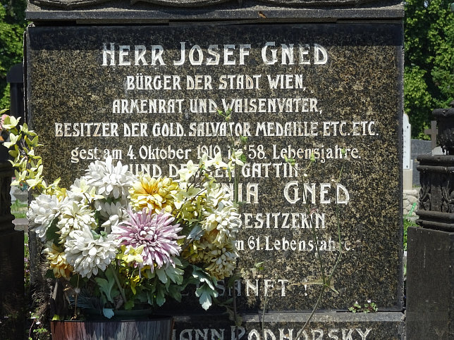 Josef Gned