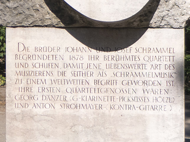 Schrammel-Denkmal