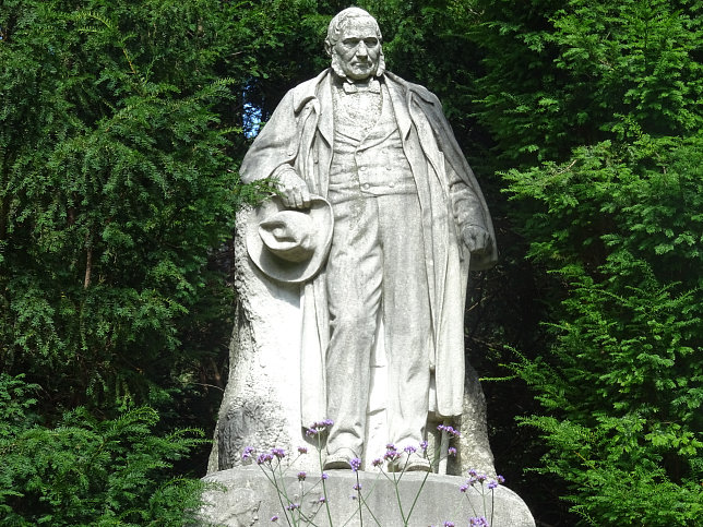 Adalbert-Stifter-Denkmal