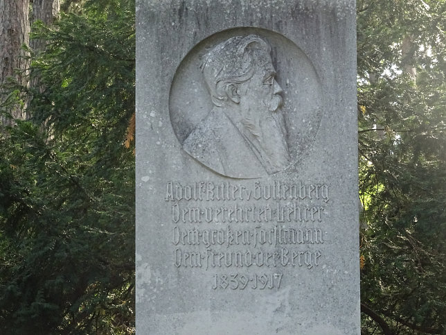 Adolf-Guttenberg-Denkmal
