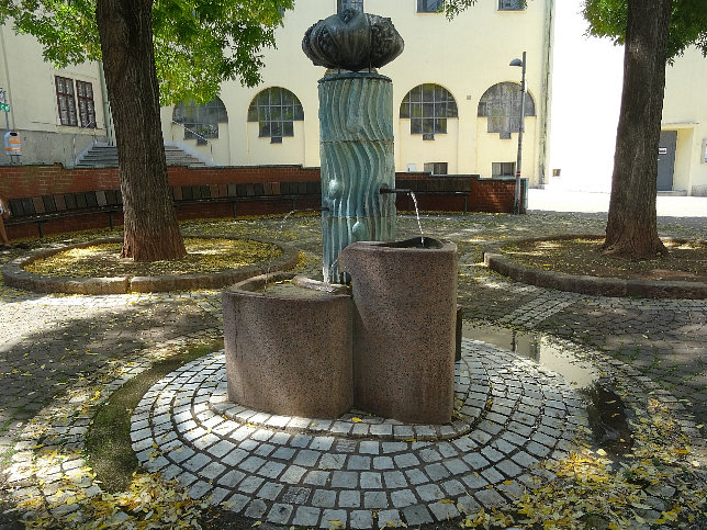 Brunnen am Kutschkermarkt