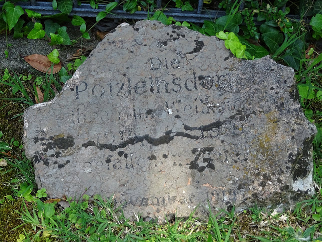 Ptzleinsdorfer Friedhof, Kriegerdenkmal