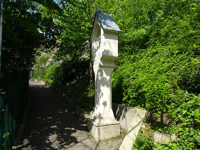 Weinhaus, Rosenkranzweg