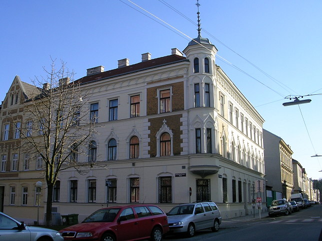 Zinshaus am Bischof-Faber-Platz