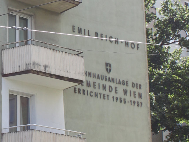 Emil-Reich-Hof